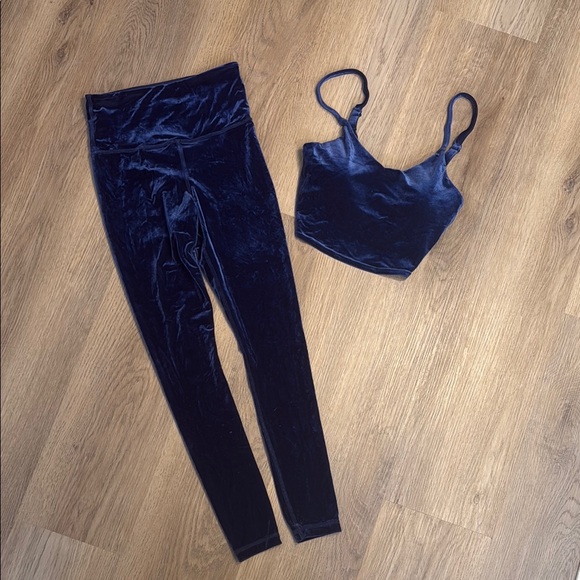 Athleta Velvet Legging & Bra Set - XXS EUC - Picture 3 of 6